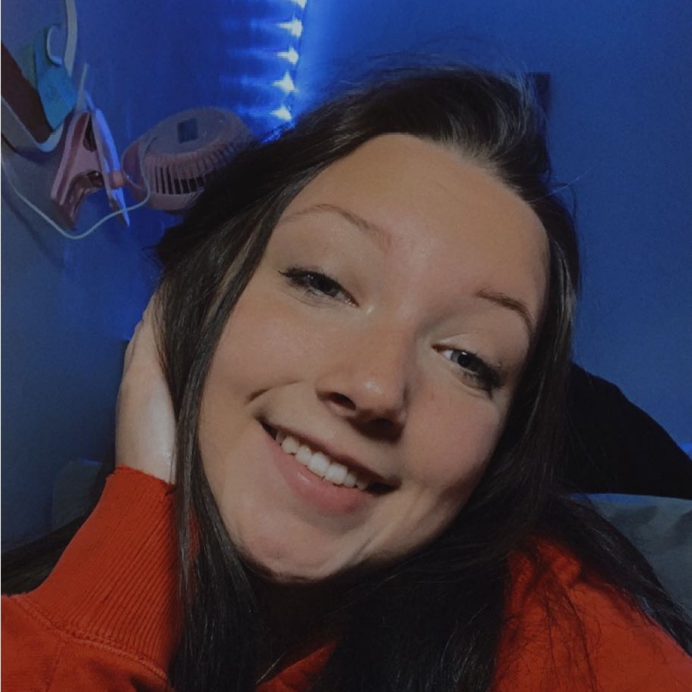 Meet your Posher, Hannah